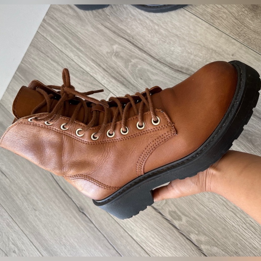 Steve Madden Boots
